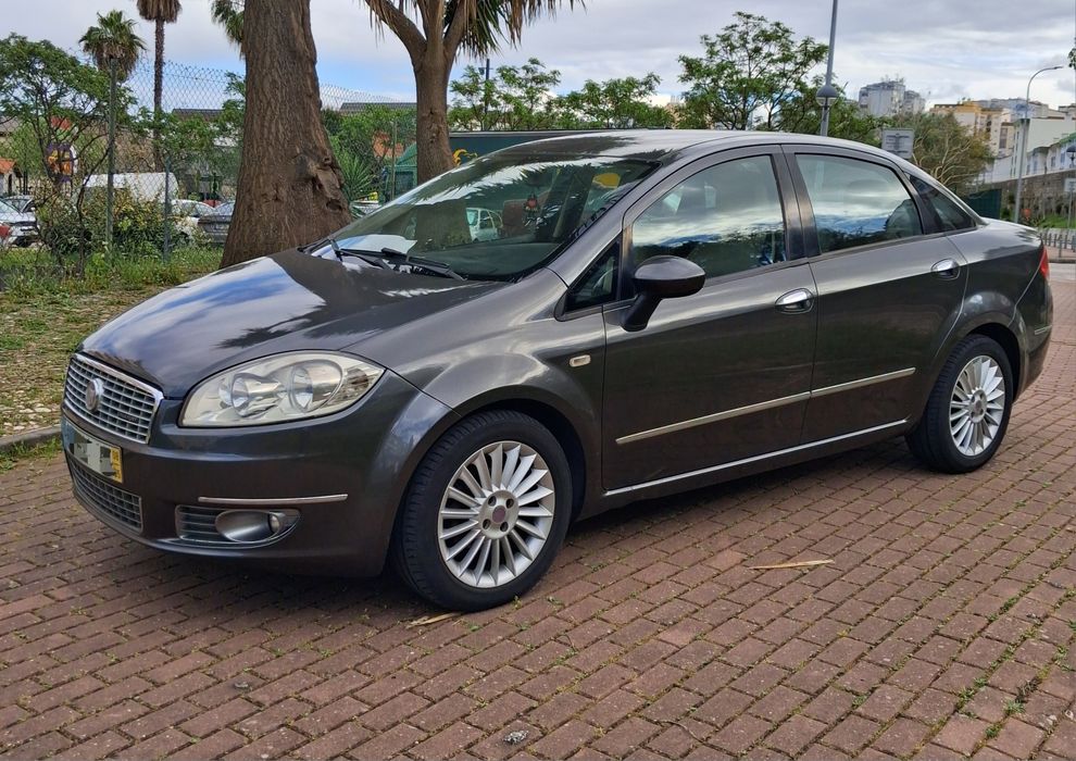 Fiat Linea 1.3 Multijet Automático 2008