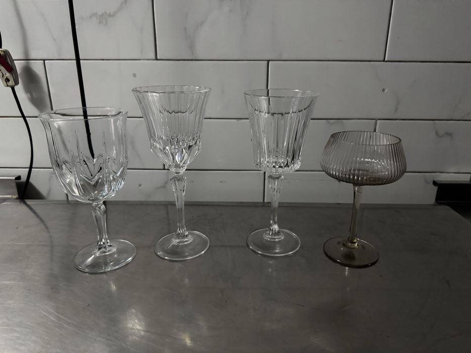 Бокали стакани посуд скло