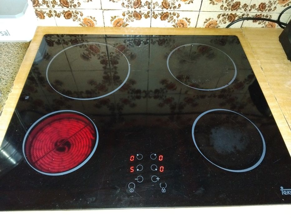 Placa vitroceramica teka