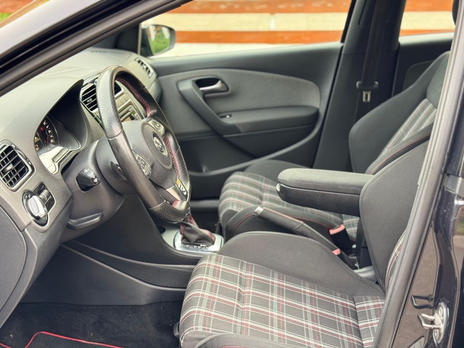Volkswagen Polo GTI автомат