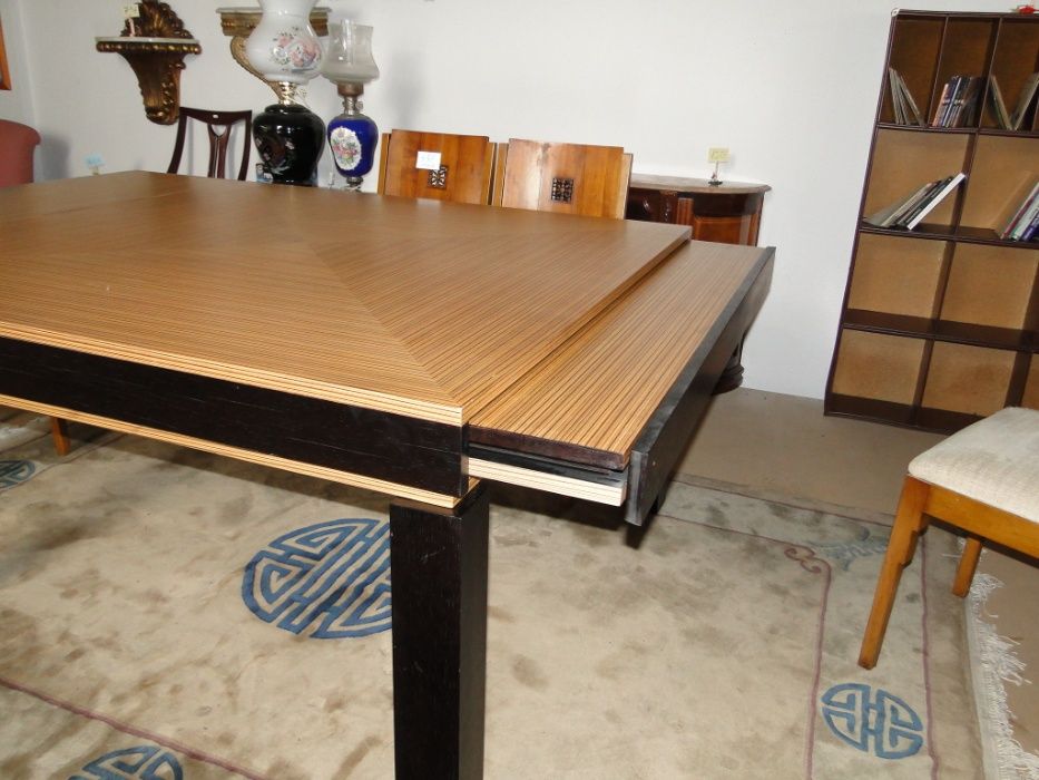 Magnifica mesa de sala ou escritório em madeira maciça - Extensível -