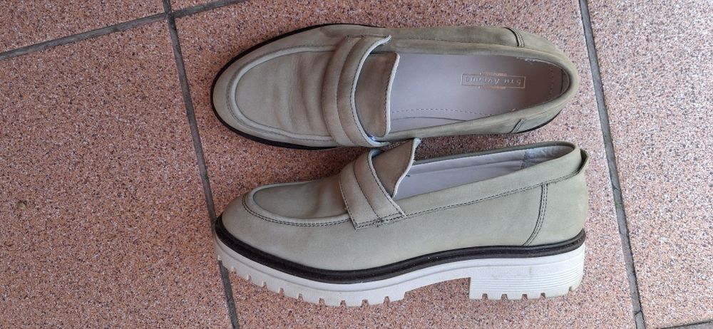 Deishamnn 5Th Avenue buty stan bardzo dobry