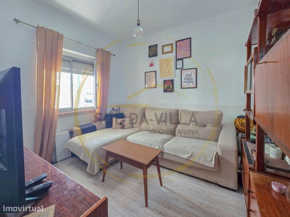 Apartamento T3 Cova da Piedade rés do chão e logradouro - 285.000€
