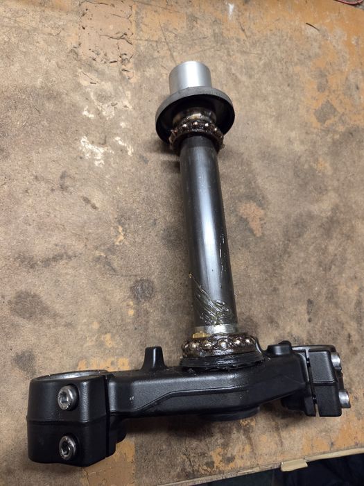 Yamaha mt07 mt 07 półka górna dolna  sztyca