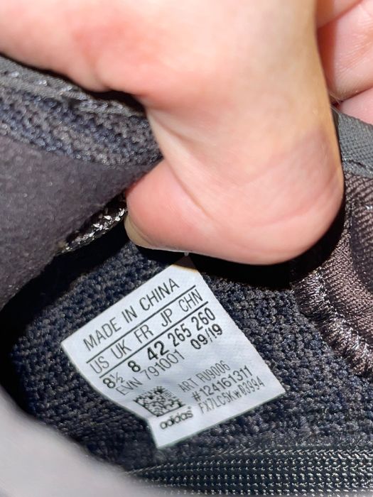 adidas Yeezy 350 static black 42
