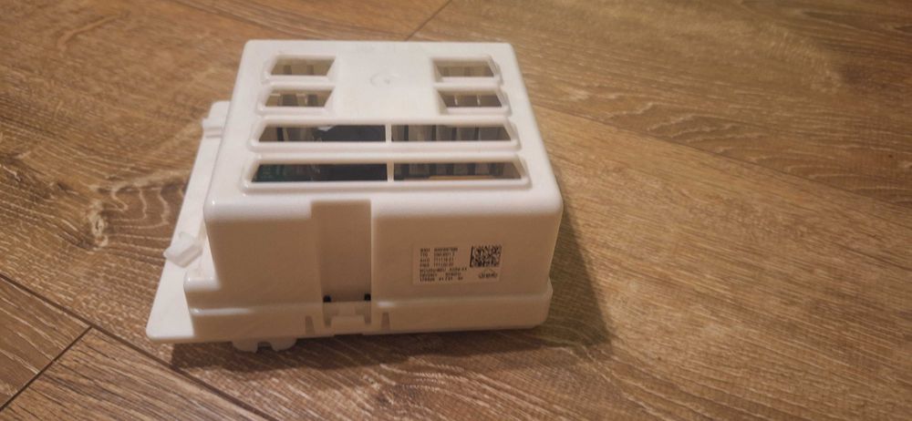 Moduł inwertera do suszarki BOSH serie 6 WTW876S0PL