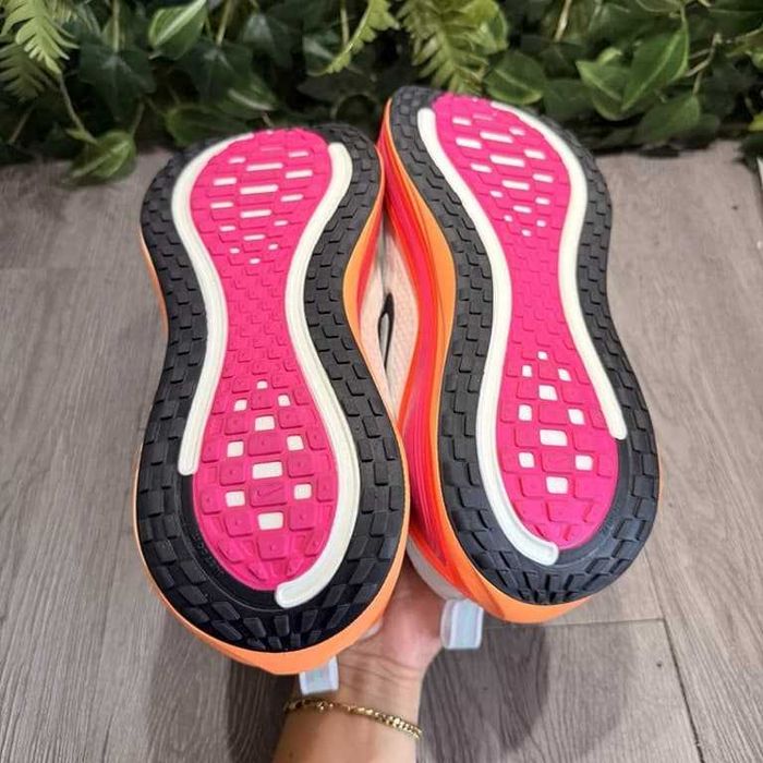 Nike Vomero Plus White R.39
