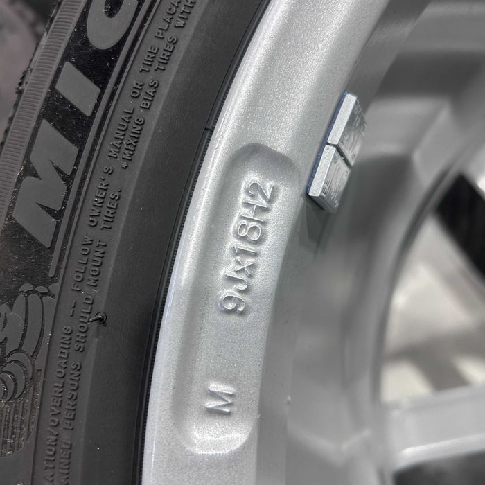 Jantes DEZENT com pneus 5x112 18"