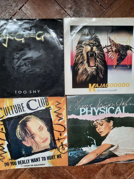 Vendo singles em vinil, de colecção