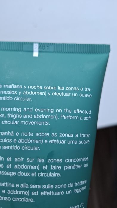 Bruno Vassari гель для душу та антицелюлітний крем