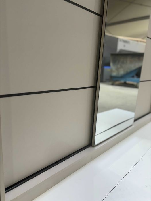 Szafa przesuwna KASZMIR! 180 CM- 3 opcje kolorystyczne! OKAZJA!