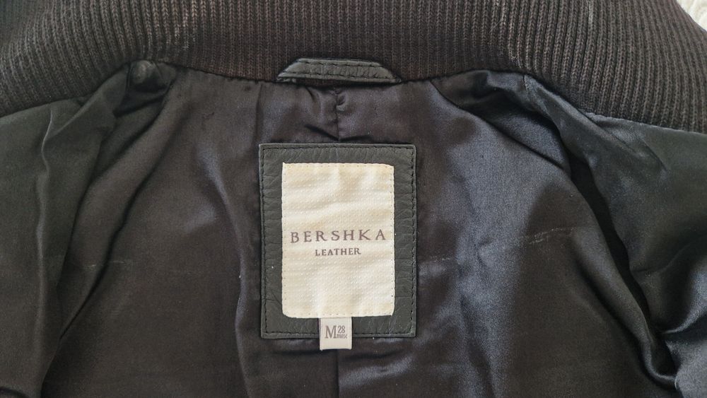 Casaco de pele genuína, Bershka tamanho M