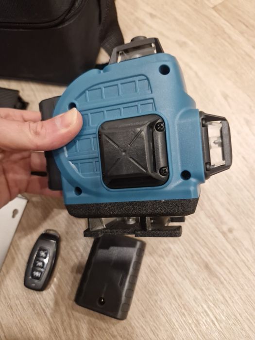 Nivel laser autonivelante 16 linhas novo