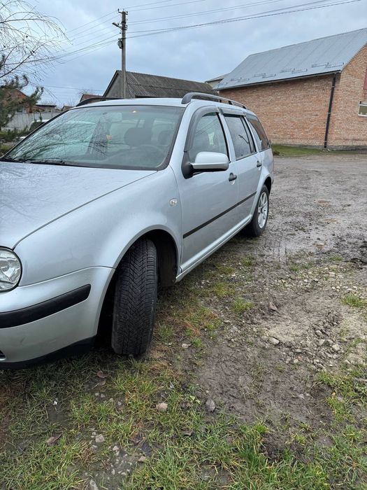 Гольф 4  1,6 бензин