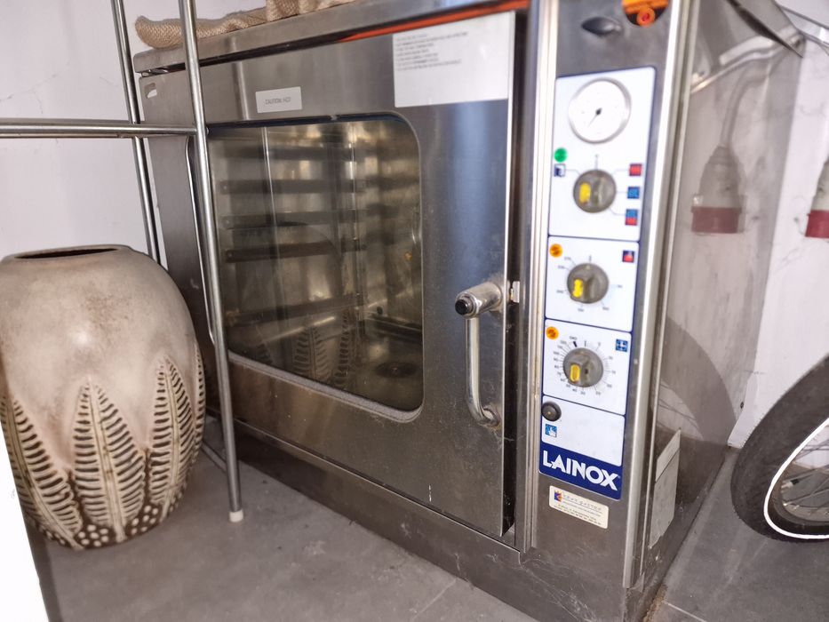 Piec konwekcyjno parowy