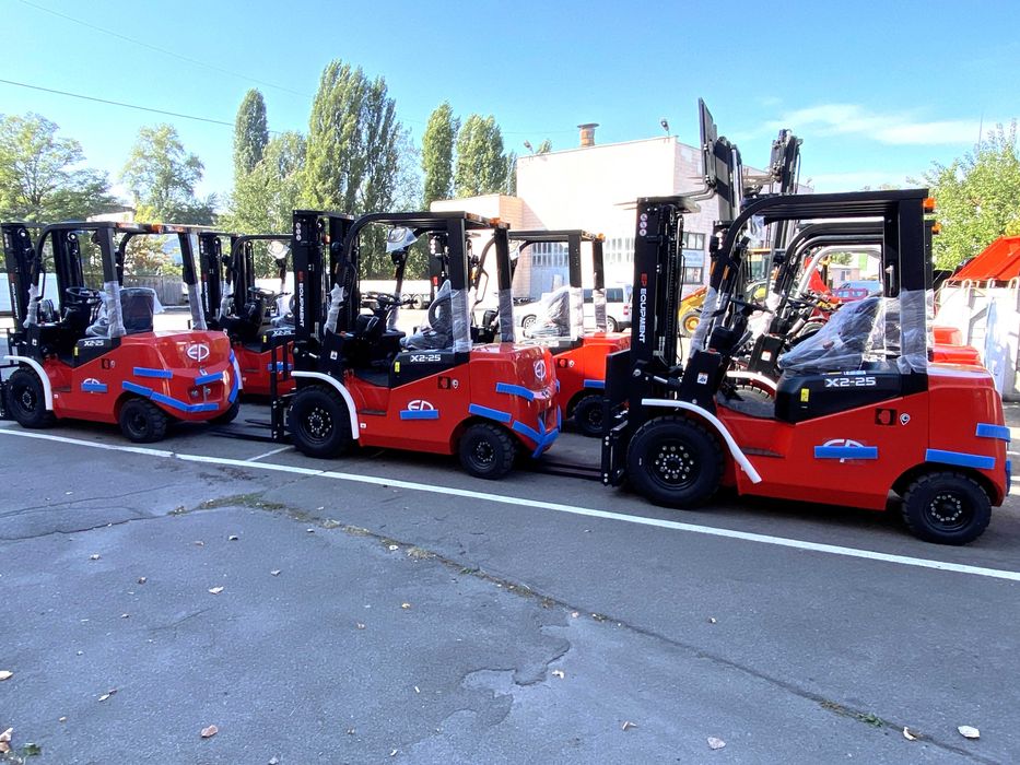 Новий навантажувач EP 35T3, 3.5т/4.5м, бокове зміщ., 2025, гарантія 2р