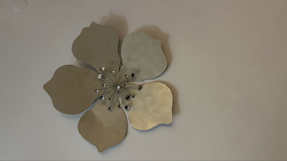 flores para decorar a parede