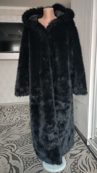 Нова шуба з довгим ворсом