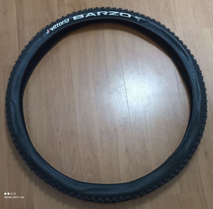 Par de Pneus Vitoria Barso