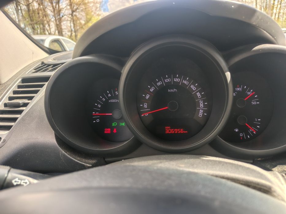 Kia.   Soul  свіжопригнанна