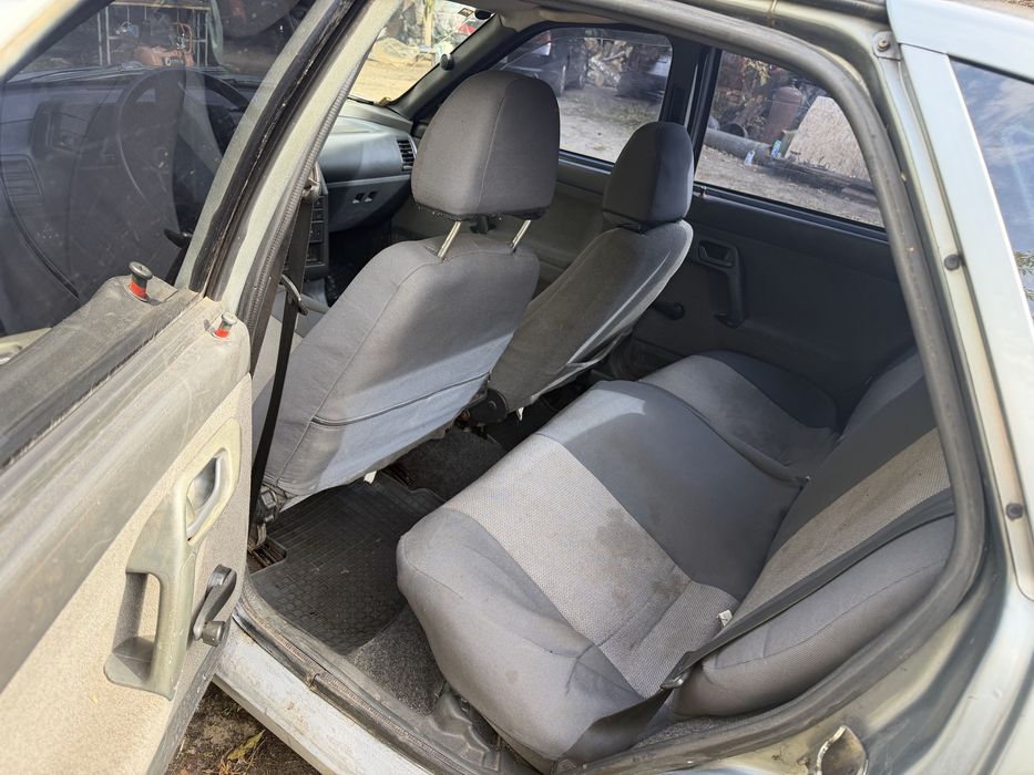 продам автомобіль ВАЗ 112
