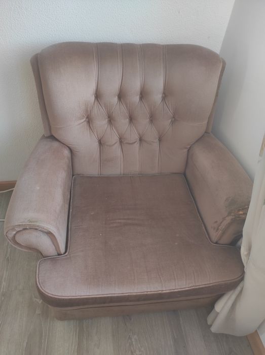 Sofá cama + poltronas