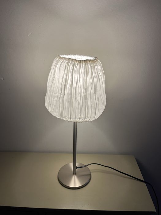 Candeeiros mesinha cabeceira Ikea