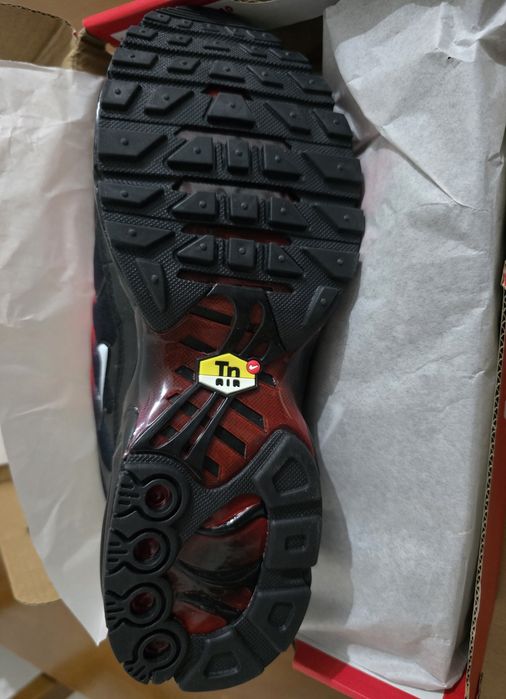 Tênis Nike Air Max Plus.