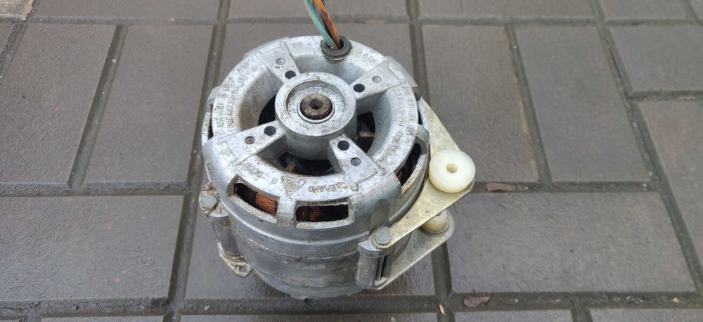 двигатель, электромотор стиральной машины ссср