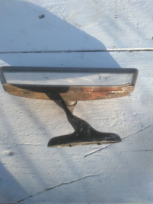 продам оригинальное салонное зеркало заднего вида от ВАЗ