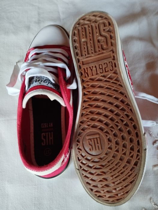 Кеди Converse та  HLS, набір