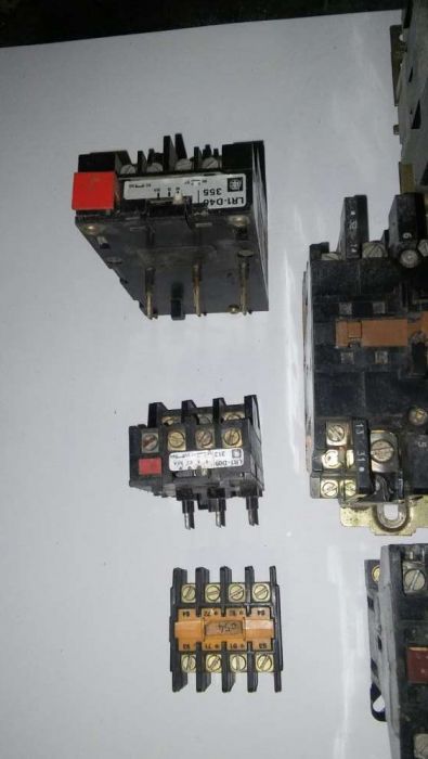 Styczniki, termiki, dodatkowe styki pomocnicze