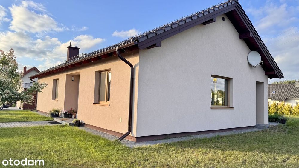 Funkcjonalny dom parterowy z dużą działką 1340 m², 103 m² | Marcinkowo