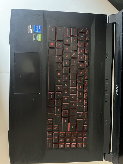 Msi katana i7 12700 rtx 3060