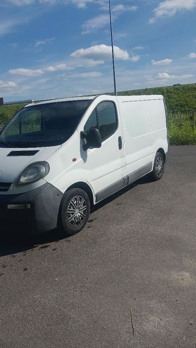 Opel viavaro 1.9 diesel