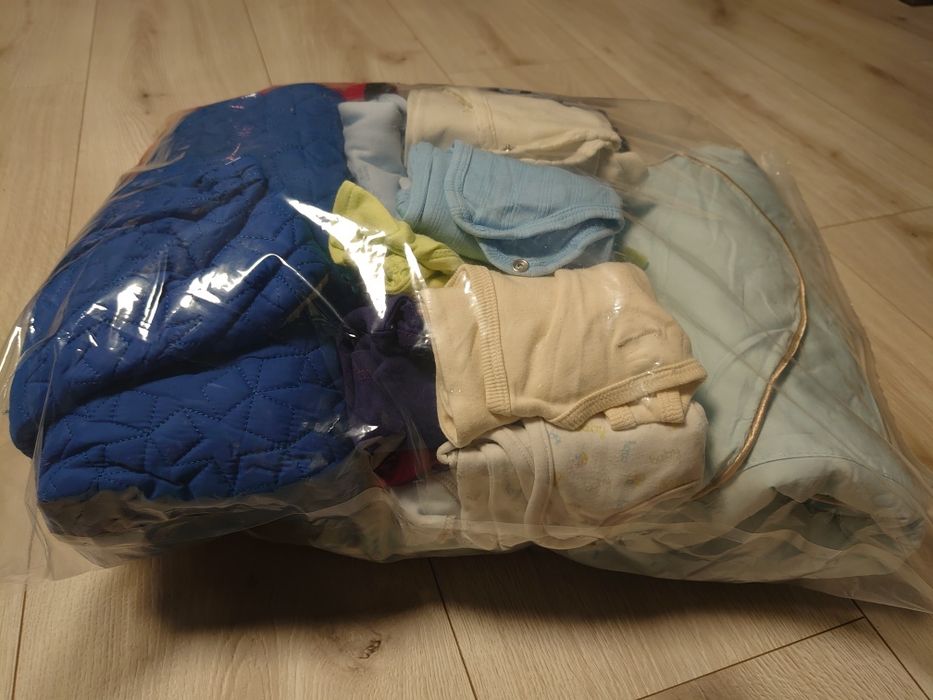 Paka ubrań 0-3 chłopiec