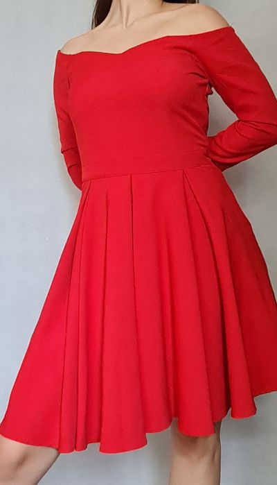 Czerwona sukienka, rozm M