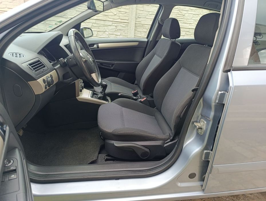 OPEL ASTRA H 1.4 з Німеччини