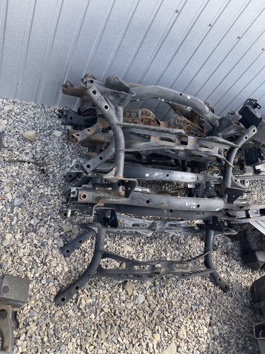 Балка задній підрамник Passat B7 B8 USA NMS