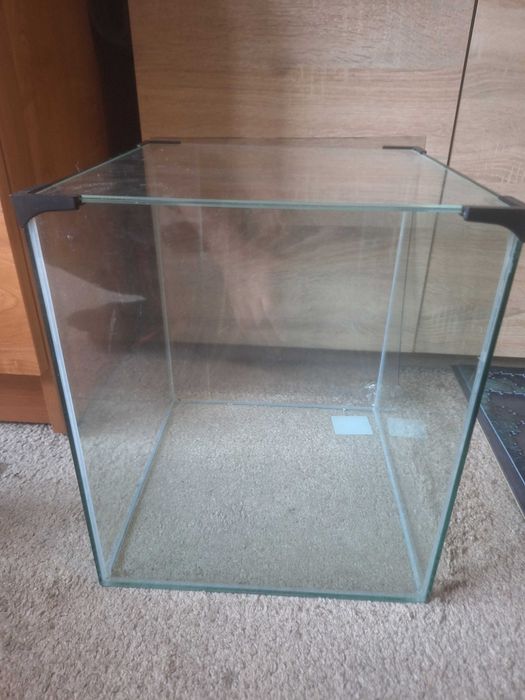 Akwarium 30x30x35 30l