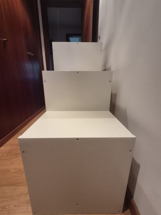 IKEA móvel de cestos trofast