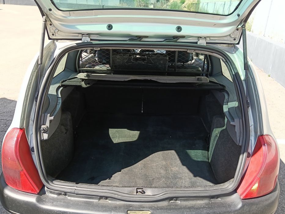 Clio 1.9d comercial