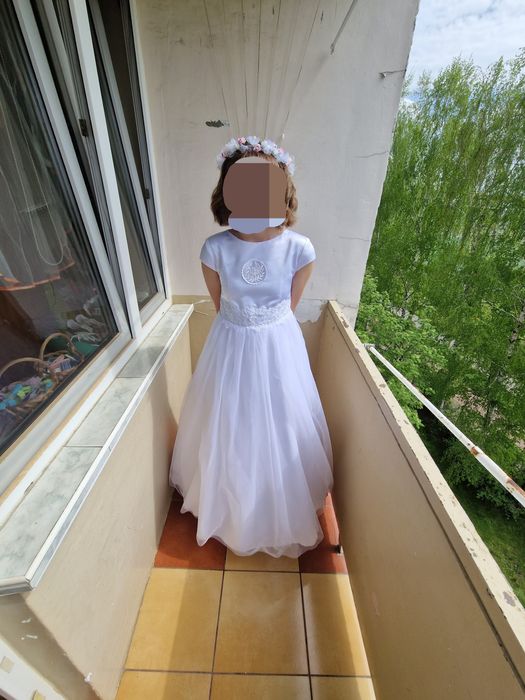 Sukienka komunijna, bolerko torebka i wianek