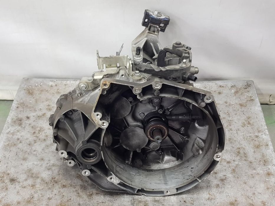 CAIXA DE VELOCIDADES FORD FOCUS BERLINA CEW REF. CV6R7002PG