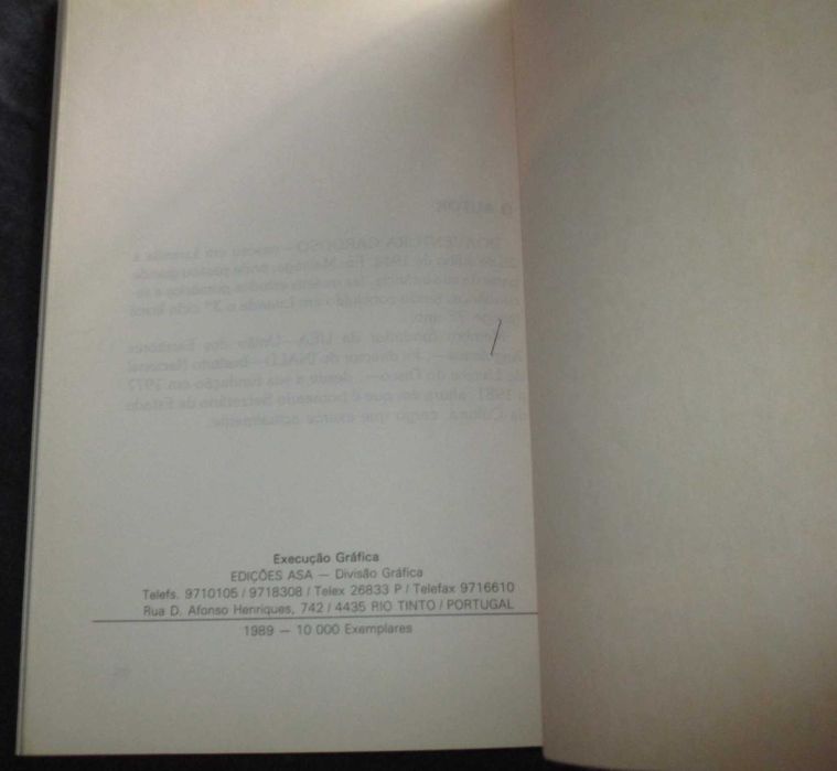 Livro A Morte do Velho Kipacaça Boaventura Cardoso