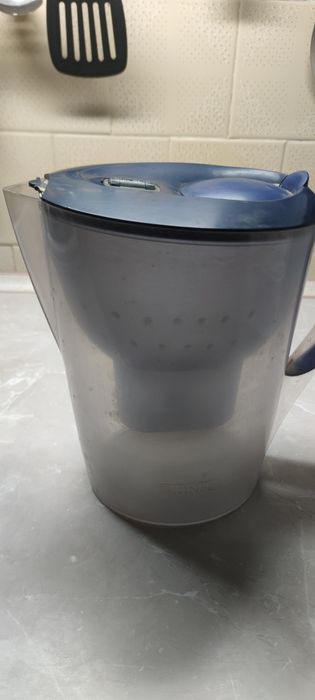 Кувшин фильтр для воды Brita отдам бесплатно НЕ ВЫСЫЛАЮ