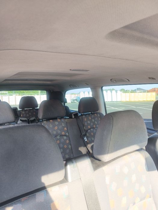 Wynajem Busa 9 osób Mercedes Vito Long