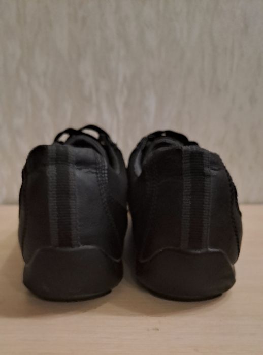 Кросівки чоловічі Geox