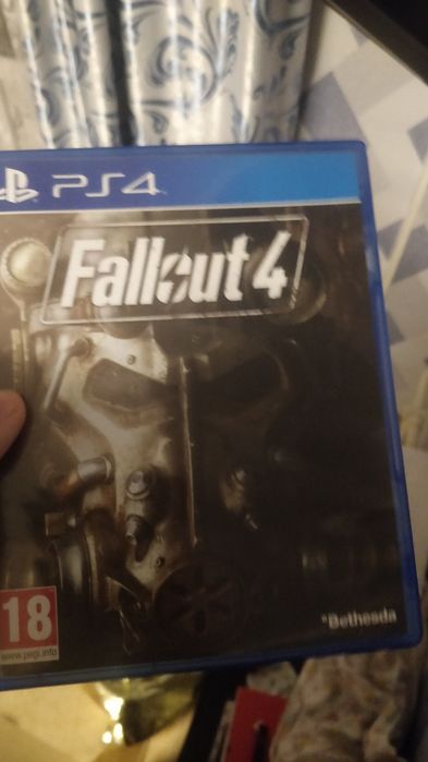 PS4 бу в хорошем состоянии 512гб