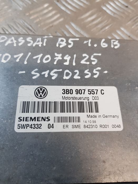 Sterownik Silnika 3B0907557C 5Wp433204 Vw Passat B5 1.6 99R- Europa